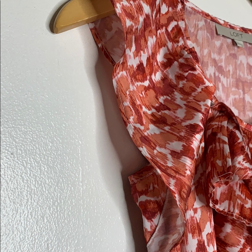 Loft‎ Ruffle Floral Sleeveless Blouse - Picture 10 of 12